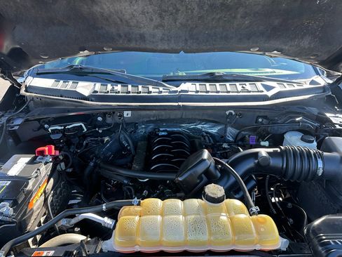 Used 2017 Ford F150 Lariat image 18