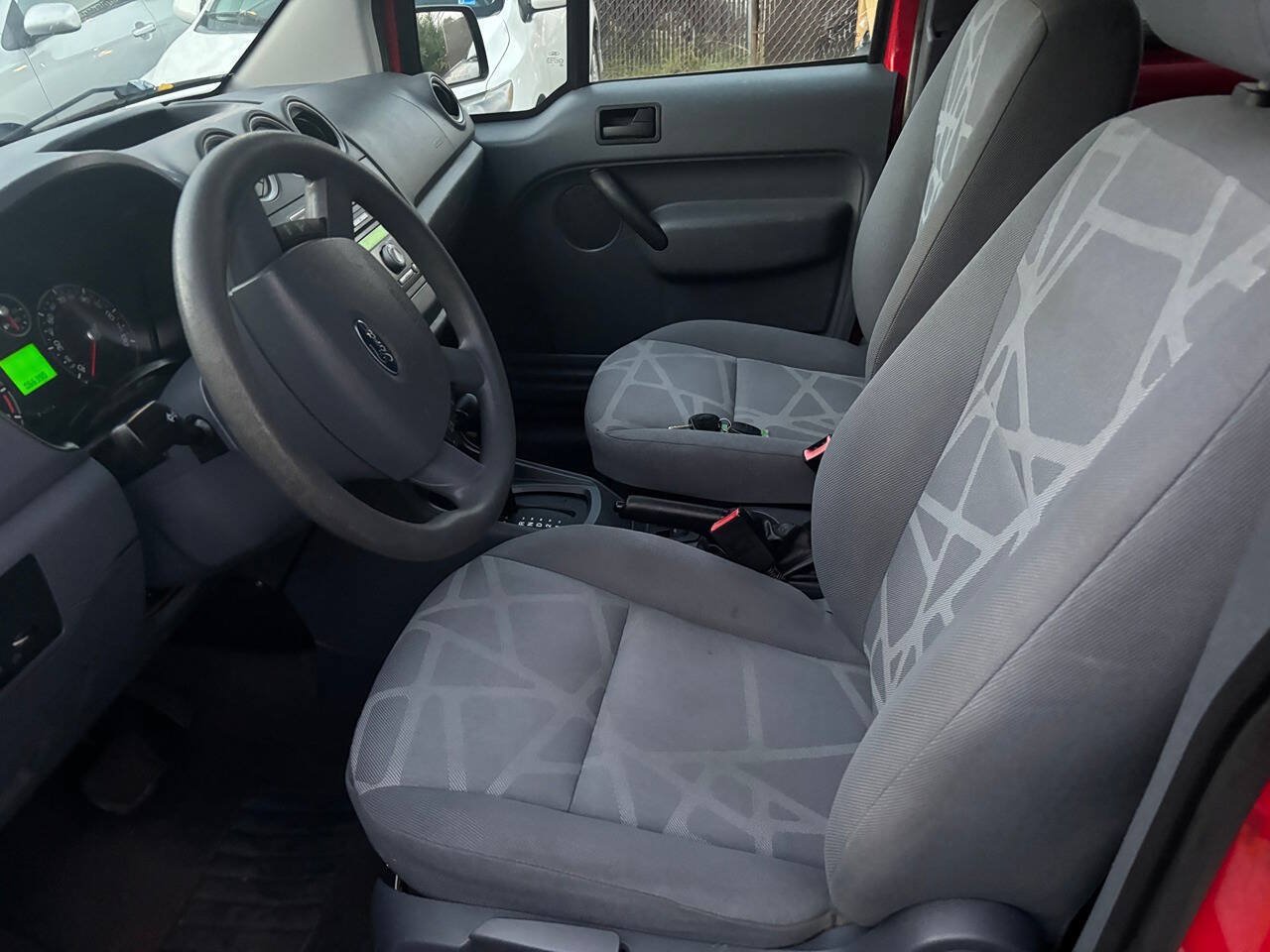 Used 2010 Ford Transit Connect XLT FWD image 14