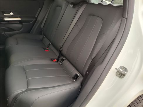 New 2026 Mercedes-Benz GLA 250 image 13