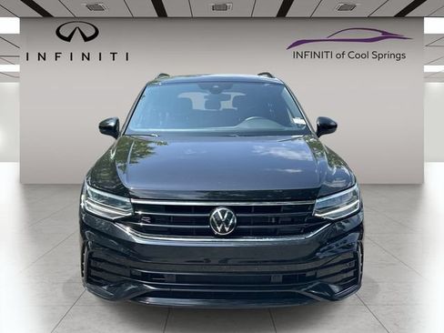 Used 2024 Volkswagen Tiguan SE R-Line FWD image 2