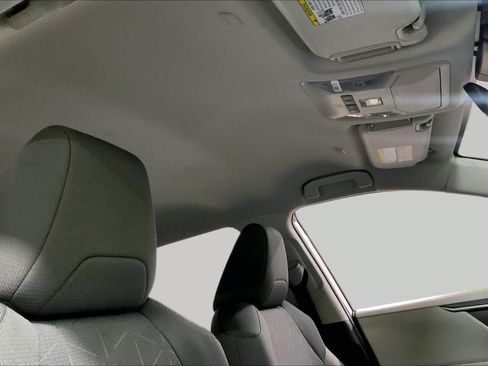 Used 2025 Toyota RAV4 XLE w/ Weather Package AWD/4WD image 14