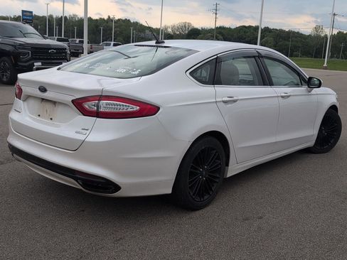Used 2014 Ford Fusion SE w/ Equipment Group 202A FWD image 7