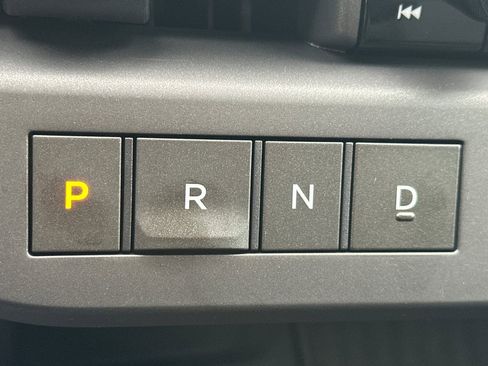 New 2026 Nissan Leaf Platinum+ w/ Cargo Package (Platinum+) image 26