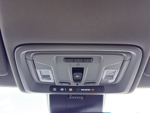New 2026 GMC Sierra 3500 SLE w/ SLE Value Package AWD/4WD image 35