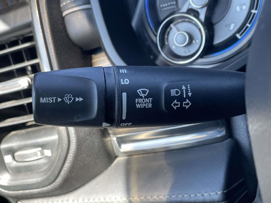 Used 2019 RAM 1500 Limited w/ Body Color Bumper Group AWD/4WD image 29