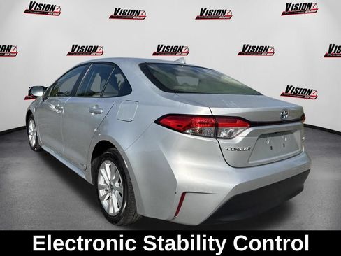 Used 2024 Toyota Corolla LE w/ LE Convenience Package AWD/4WD image 8