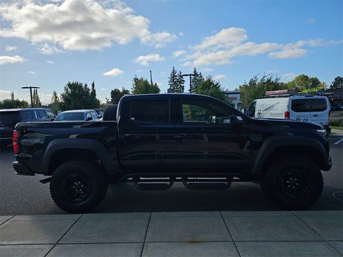 New 2026 Chevrolet Colorado ZR2 w/ ZR2 Bison Edition image 8