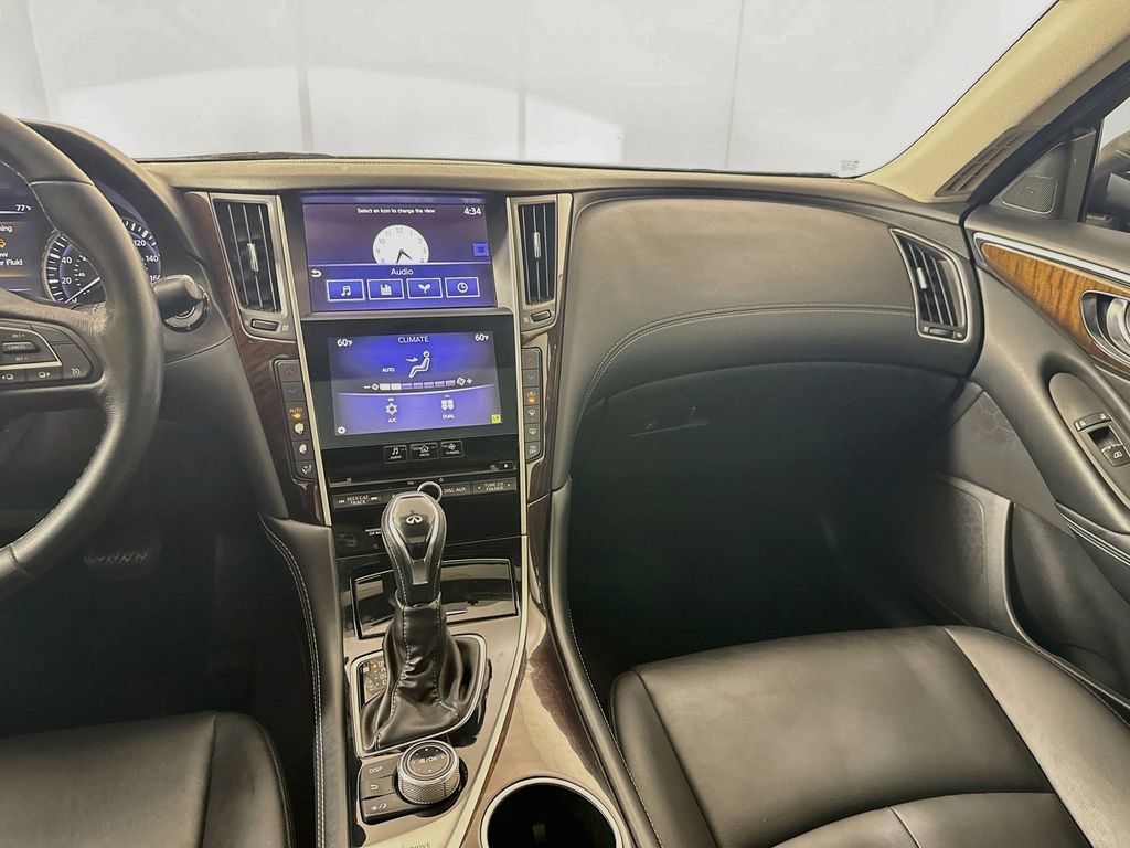 Used 2018 INFINITI Q50 Luxe RWD image 28