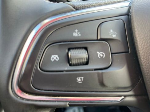 Used 2025 Buick Encore GX Preferred AWD/4WD image 15
