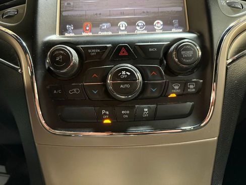 Used 2015 Jeep Grand Cherokee Limited image 24