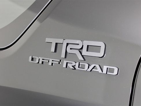 Used 2025 Toyota 4Runner TRD Off-Road image 10