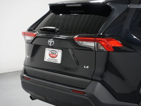 Certified 2025 Toyota RAV4 LE image 9