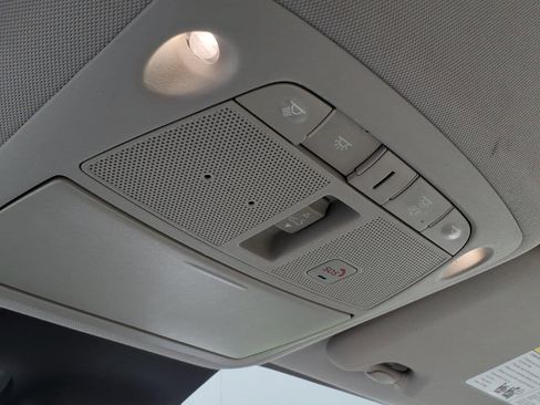 Used 2022 Nissan Rogue Sport SL w/ Premium Package image 20