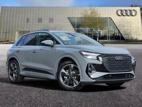 Used 2025 Audi Q4 e-tron Premium w/ Convenience Package AWD/4WD image 1