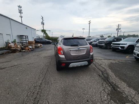 Used 2014 Buick Encore FWD image 14