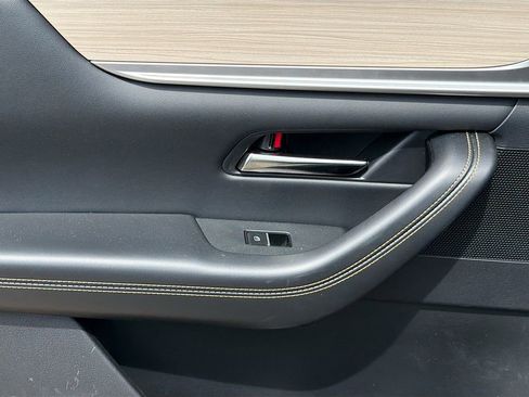 Used 2024 MAZDA CX-90 Plug-In Hybrid w/ Premium Pkg image 42