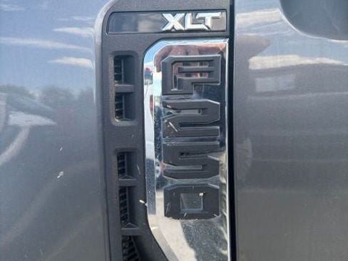 Used 2025 Ford F250 XLT w/ FX4 Off-Road Package AWD/4WD image 7