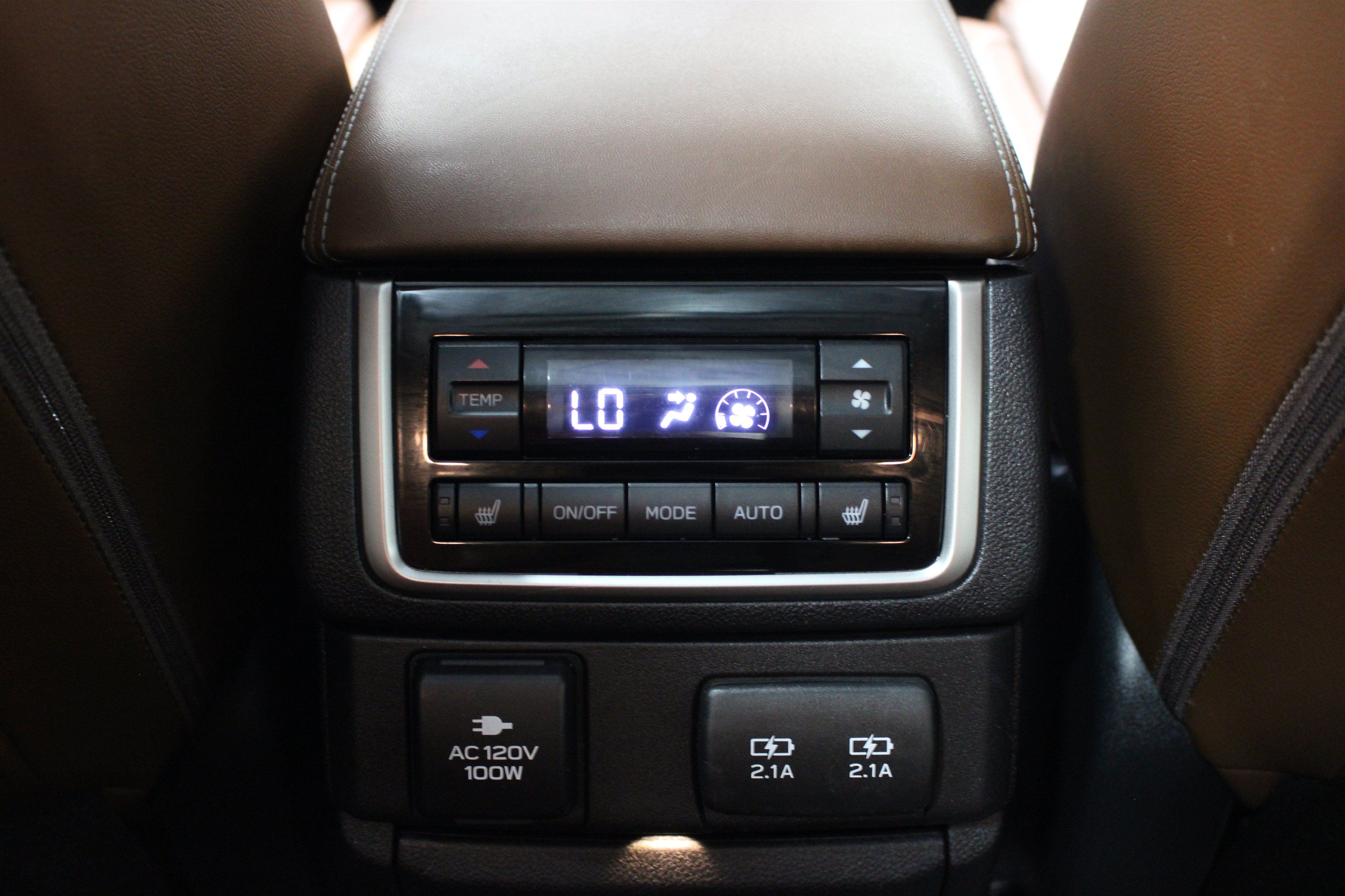Used 2019 Subaru Ascent Touring w/ Popular Package #3 AWD/4WD image 24