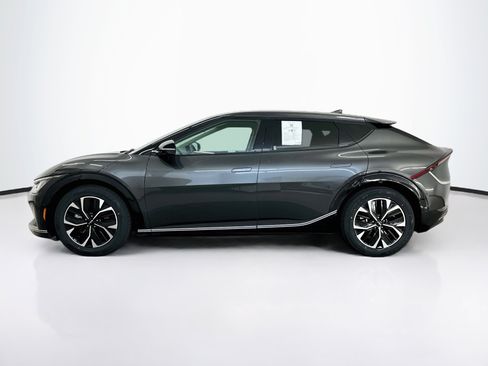 Used 2022 Kia EV6 GT-Line AWD/4WD image 4
