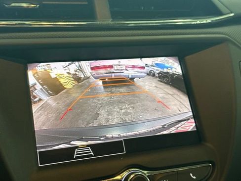 Used 2023 Chevrolet TrailBlazer LS FWD image 18