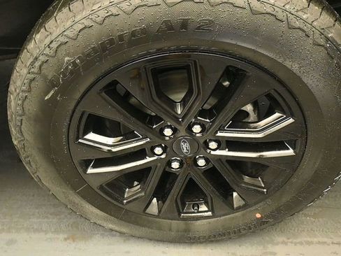 New 2026 Ford F150 Lariat w/ Equipment Group 502A High image 9