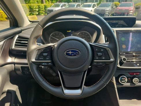 Used 2023 Subaru Crosstrek 2.5i Limited AWD/4WD image 11