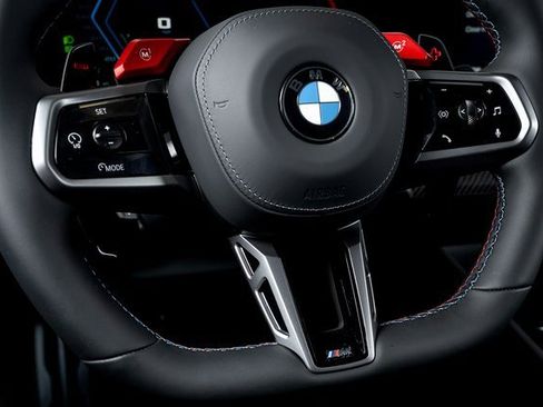 Used 2025 BMW M5 Touring w/ M Driver's Package image 32