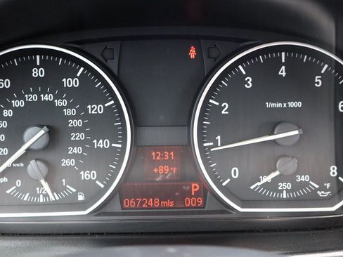 Used 2013 BMW 135i Coupe RWD image 24