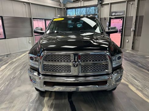 Used 2018 RAM 2500 Laramie image 34