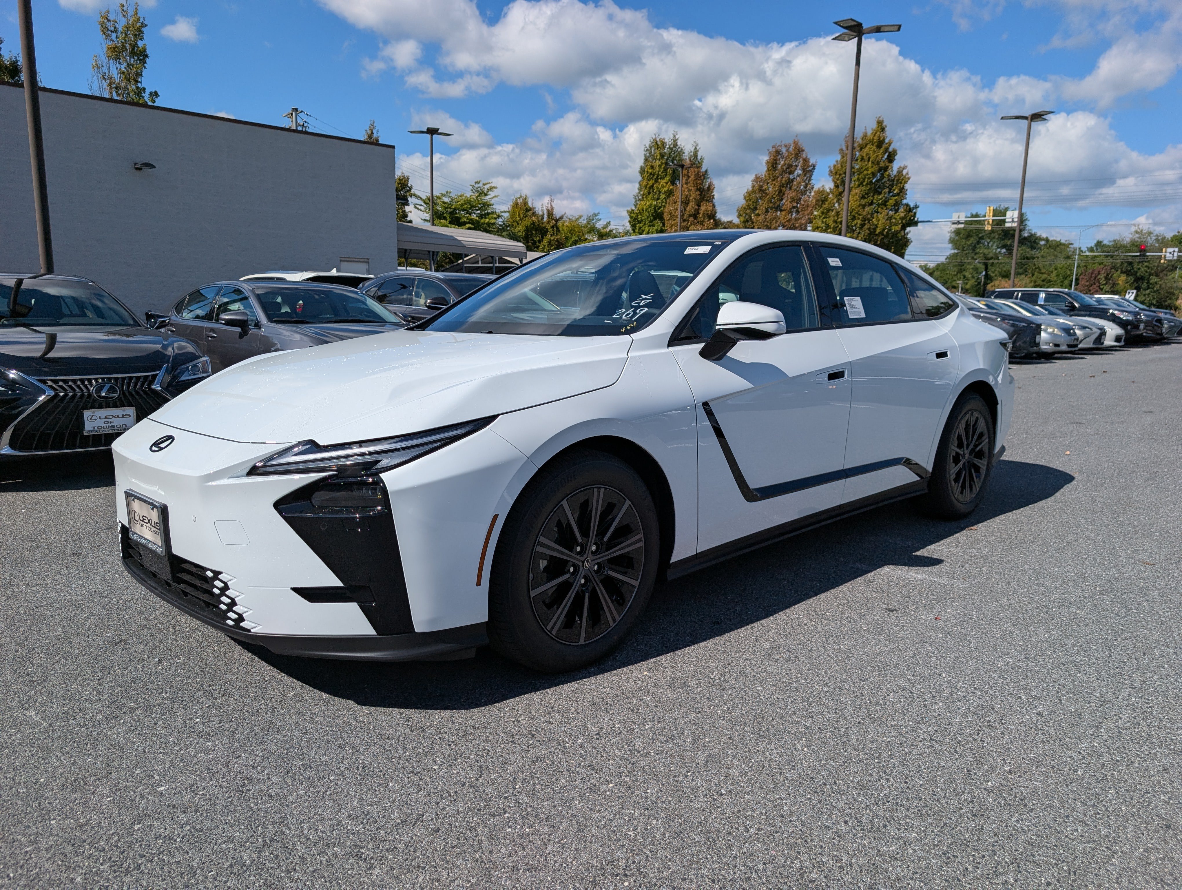 New 2026 Lexus ES 500e w/ Convenience Package AWD/4WD image 4