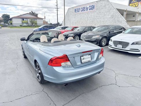 Used 2012 Volvo C70 T5 FWD image 2