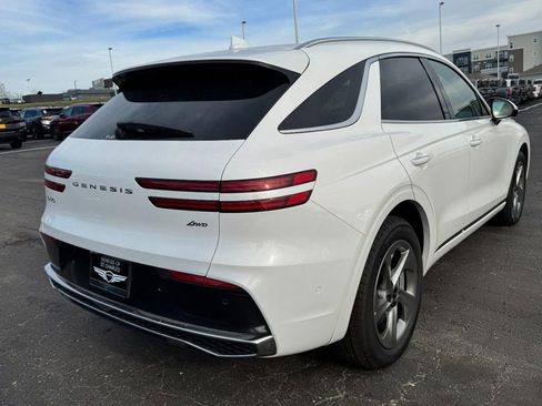 New 2026 Genesis GV70 2.5T Advanced AWD/4WD image 3