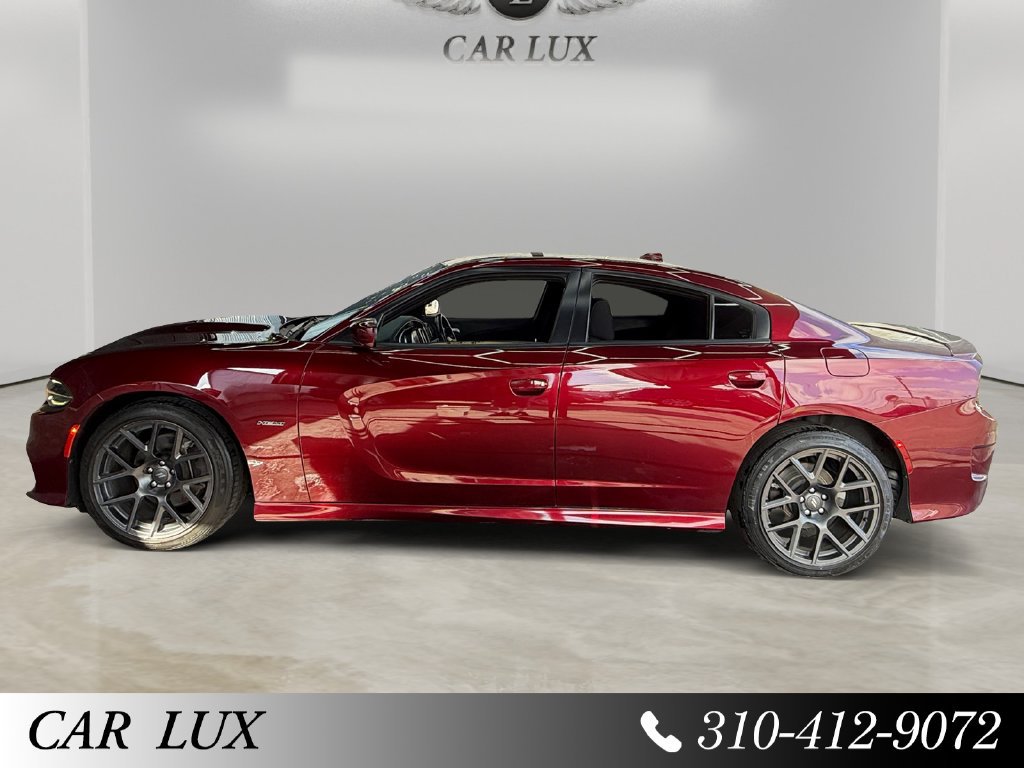 Used 2018 Dodge Charger R/T w/ Beats Audio Group RWD image 2