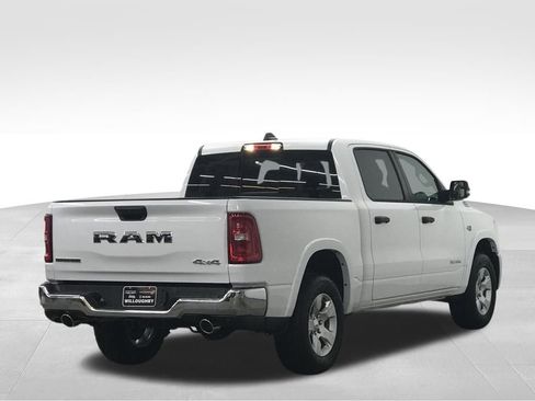 New 2026 RAM 1500 4x4 Crew Cab image 8
