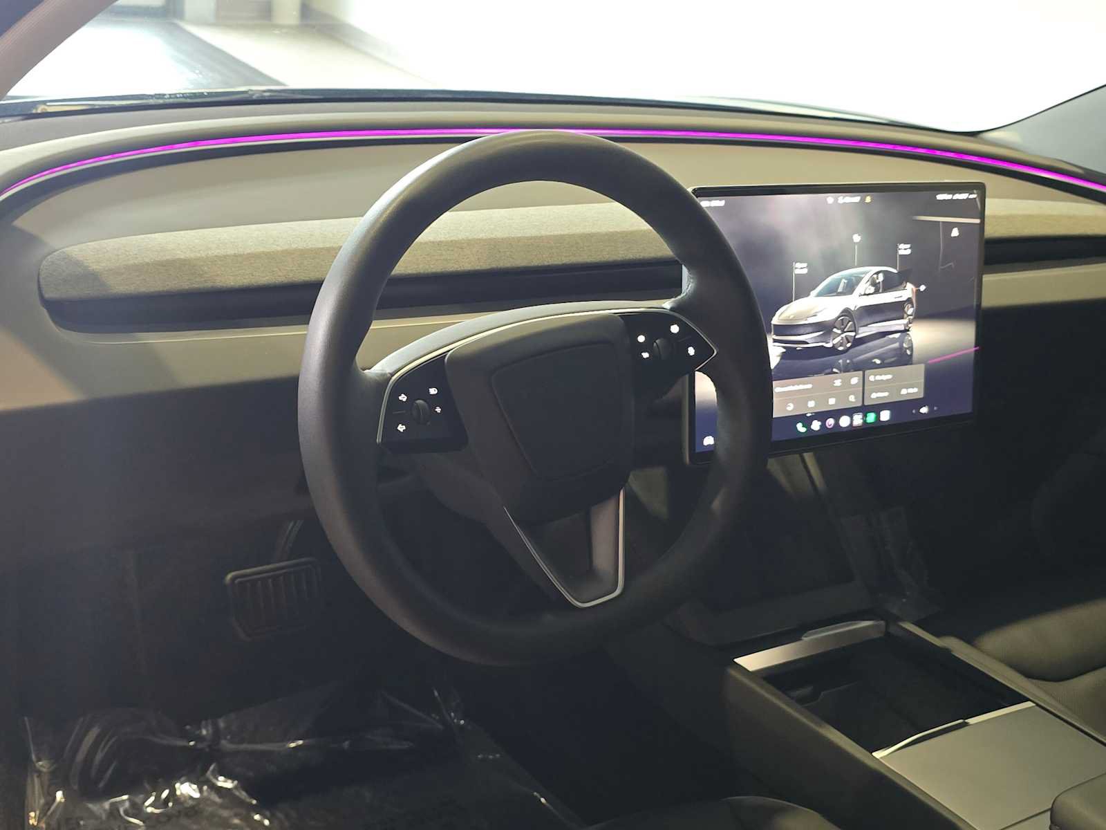 Used 2025 Tesla Model 3 Long Range AWD/4WD image 4