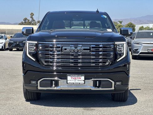 New 2026 GMC Sierra 1500 Denali Ultimate w/ LPO, Black Badging Package AWD/4WD image 2