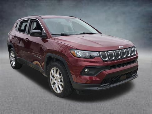 Certified 2022 Jeep Compass Latitude AWD/4WD image 12