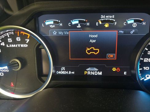 Used 2020 Ford F150 Limited image 2