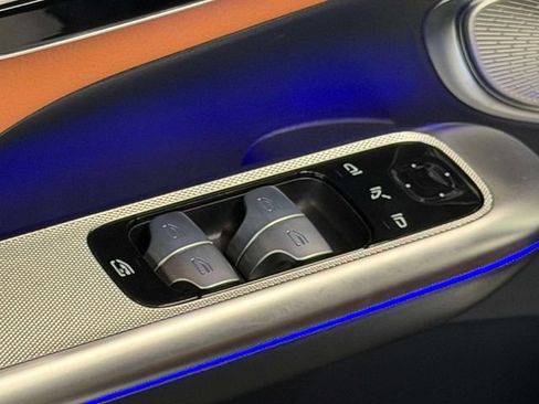 Certified 2025 Mercedes-Benz GLC 350e 4MATIC image 17