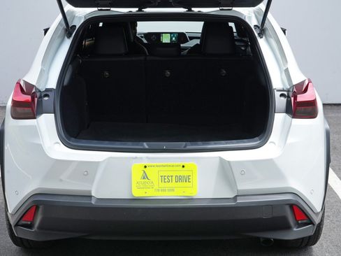 Used 2022 Lexus UX 200 w/ Accessory Package (Z2) FWD image 9