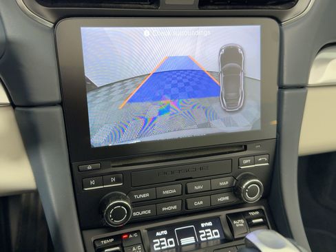 Certified 2018 Porsche 911 Carrera S image 24