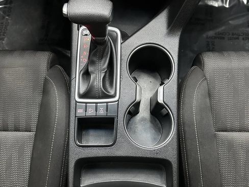 Used 2020 Kia Sportage LX image 27