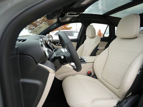 New 2026 Mercedes-Benz GLC 300 4MATIC image 34