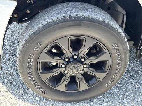 Used 2024 RAM 2500 Limited AWD/4WD image 13