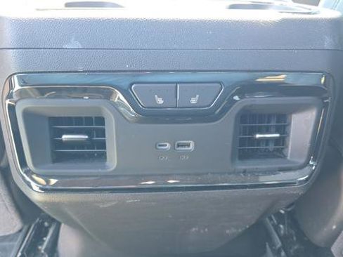 Used 2024 GMC Sierra 1500 AT4X image 27