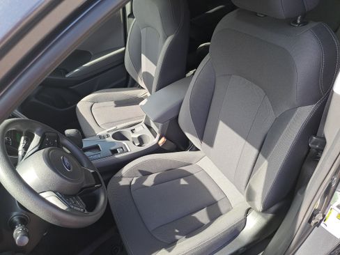 Used 2025 Subaru Crosstrek 2.5i Premium AWD/4WD image 14