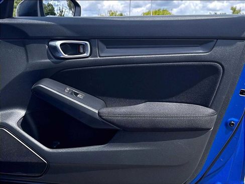 Used 2023 Honda Civic Sport image 25