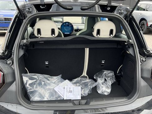 New 2026 MINI Cooper 2-Door Hardtop image 24