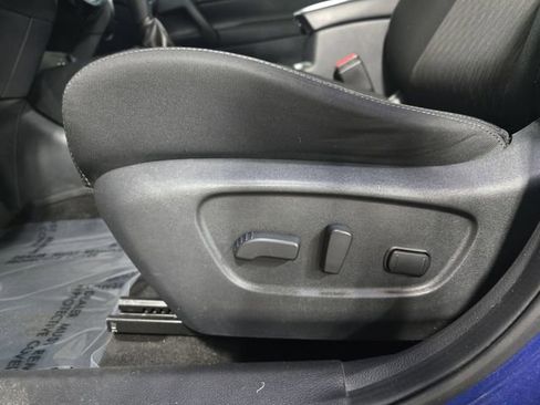 Used 2018 Nissan Rogue SV w/ Premium Package image 29