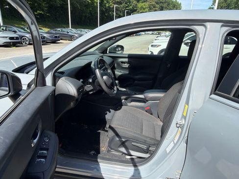 Certified 2024 Honda HR-V Sport image 17